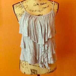 Price ✂️ STEAL Sexy Grey Ruffled Boho Tank Top